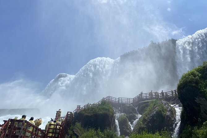 VIP First Access Maid of the Mist and Cave of the Winds - Accessibility and Transportation