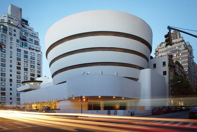 Visit The Guggenheim Museum & 3h Manhattan Walking Tour - Accessibility Features for All Participants
