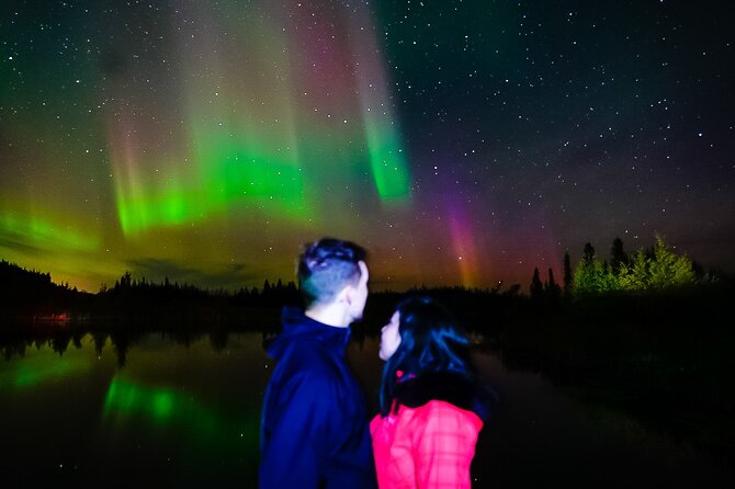 Yellowknife Private Northern Lights Tour With Transportation - Why Choose a Private Tour Experience