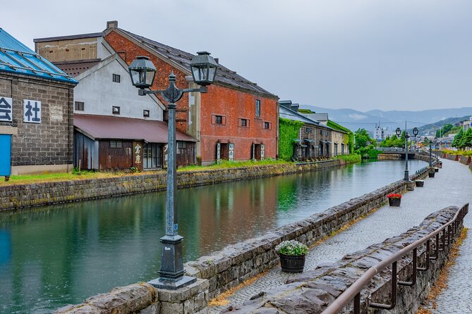 7 Hour Day Trip Otaru From Sapporo by Public Transportation - Lunch Options