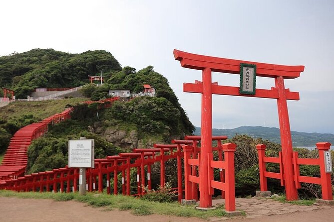 Akiyoshido Motonosumi Shrine Tsunoshima Bridge Tour From Fukuoka - Accessibility and Participation