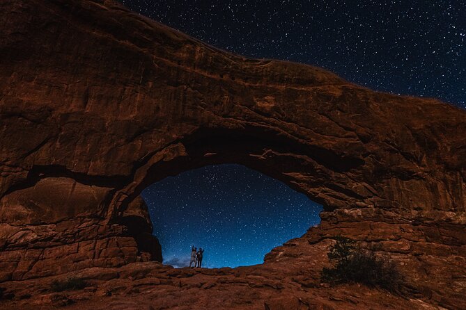 Astro-Photo, Hiking and Stargazing Tour in Arches National Park - Stargazing and Night Sky Viewing