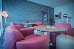 Campanile Dijon Congress Clemenceau - Special Requests and Contact Information