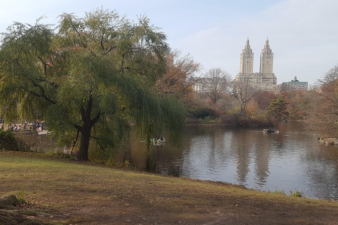 Central Park Walking Tour - Discovering Strawberry Fields