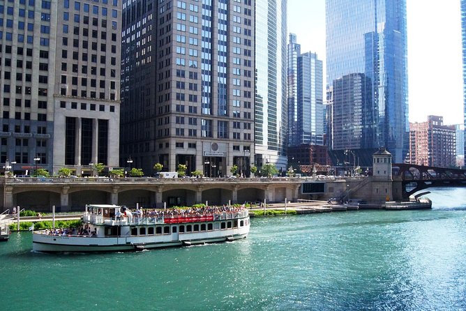 Chicago Architecture Center River Cruise Aboard Chicagos First Lady - Architectural Highlights Along the River