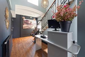 Contact Hotel De La Gare and Its Restaurant Côte À Côte - The Sum Up