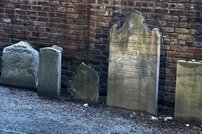 Dark Side & Ghosts of Greenwich Village at Night - Experiencing the Eerie Atmosphere of the Village