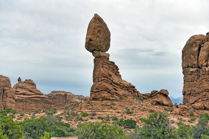 Day Tour Arches and Canyonlands National Park in Utah - How to Reserve Your Spot