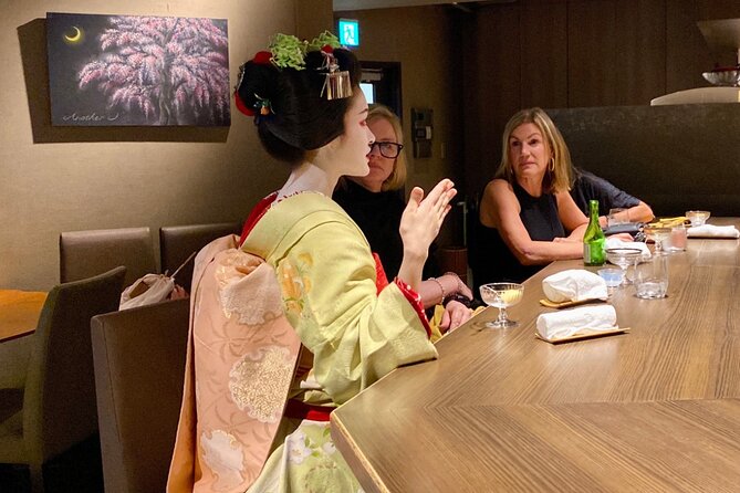 Dinner Experience With Maiko in Kyoto - Maiko/Geisha Interaction