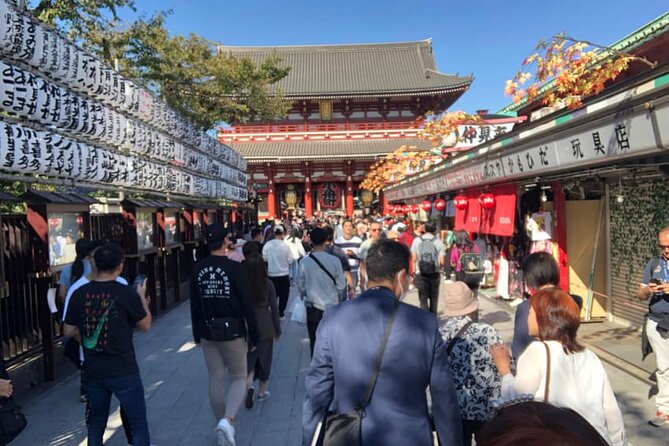 Eat Like a Local in Tokyo With a Local Expert Guide - Elevate Your Dining Experience