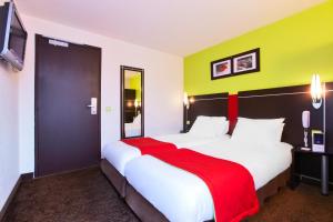 Enzo Hotels Reims Tinqueux by Kyriad Direct - Location and Accessibility