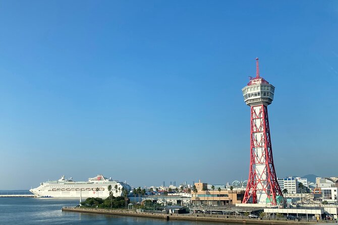 Fukuoka City Walking and Public Transport Tour - Navigating Fukuokas Public Transportation