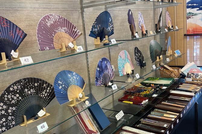 Gourmet Food and Temple Visit Tour in Enoshima - Accessibility and Health Considerations