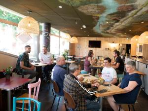 Greet Hotel Evreux Centre - Route De Normandie by Accor - The Sum Up