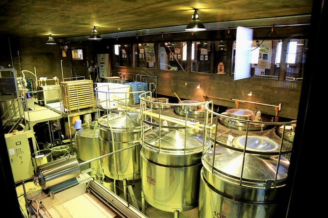 Hokkaido Otaru Aquarium, Ropeway, Cinematic Bus Tour From Sapporo - Confirmation and Accessibility