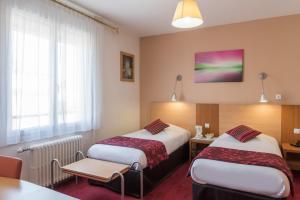 Hotel Bristol - The Sum Up