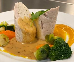 Hotel Du Commerce - Restaurant at the Knife - The Sum Up