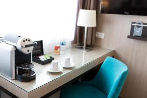 Hotel Lille Europe - Business Services and Accessibility