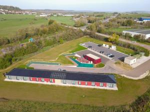 Hotel MAAS - Nearby Attractions and Activities