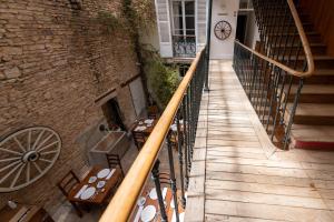 Hotel of the Tonneliers - Exploring Beaune and Nearby Attractions