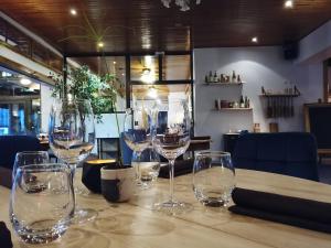Hotel Restaurant Les Glycines - The Sum Up