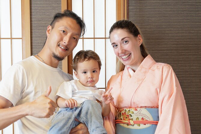 How to Wear a Kimono Lesson at West Side of Tokyo - Authentic Kimono Experience