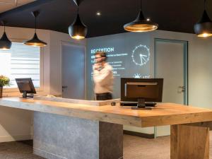 Ibis Le Havre Centre - Accessibility and Transportation