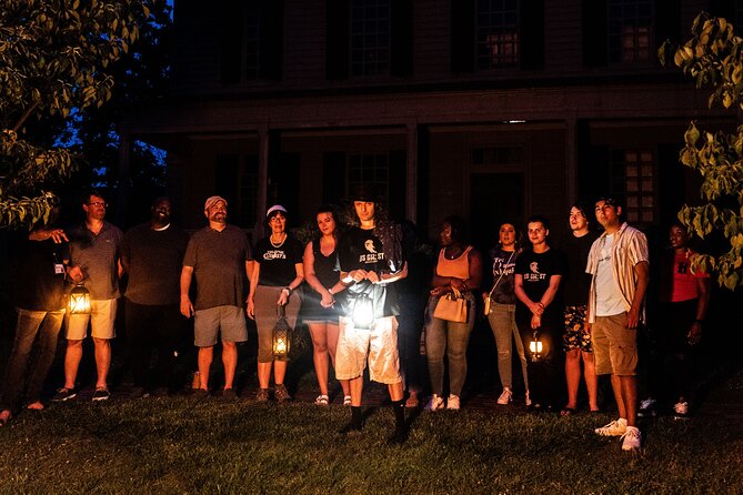 Indianapolis Ghosts: Haunts, Spirits, and Phantoms Walking Tour - Guide Performance and Responsiveness