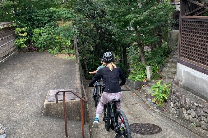 Kyoto Gion & Fushimi E-Bike Tour With Hotel Transfer - Convenient Hotel Transfers for Seamless Logistics
