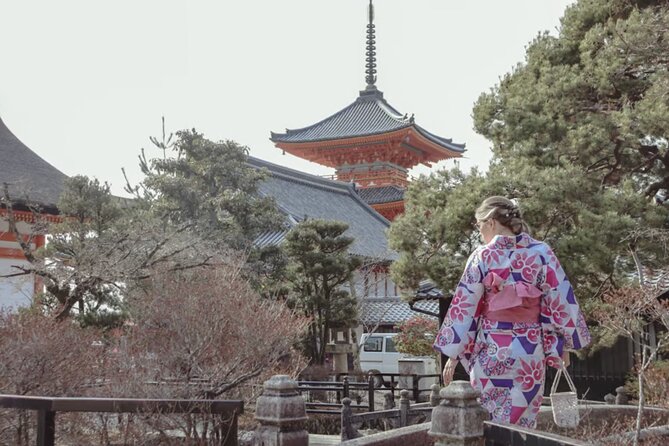 Kyoto: Gion, Kiyomizu Temple and Nishiki Market Tour - Meeting and Pickup Details