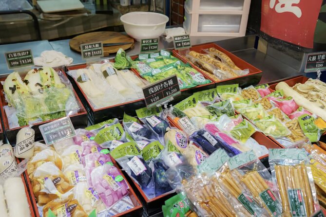 Kyoto Nishiki Market Food and Walking Tour - Accessibility and Participation