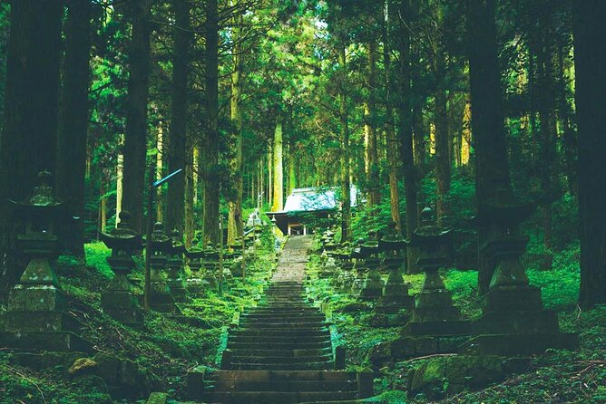Kyushu Day Trip to Takachiho Gorge and Shrines From Fukuoka - Exploring Takachiho Gorge