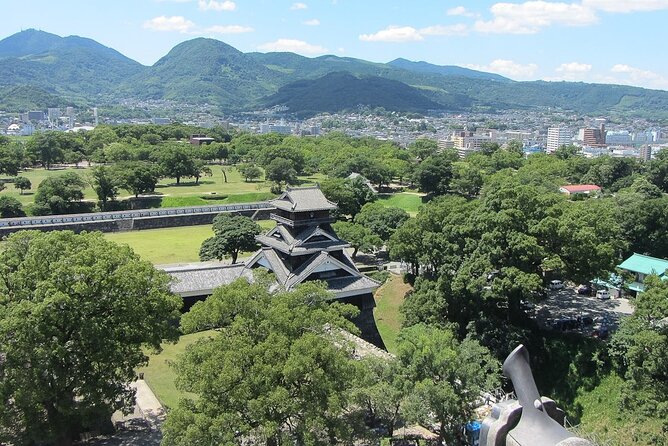 Kyushu Kumamoto and Aso Volcano Castle Day Tour From Hakata - What to Bring and Expect