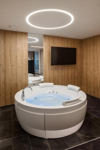 Logis Hôtel Parenthèse, Restaurant & Spa - The Sum Up