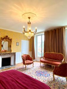 Logis Hotel & Restaurant Chateau De La Marjolaine - Nearby Attractions