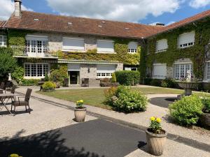Logis La Thomasse - Policies and House Rules