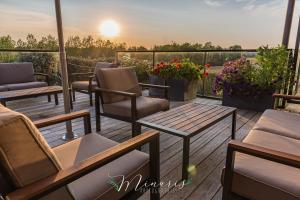 Logis Le Cadusia - Transportation and Accessibility