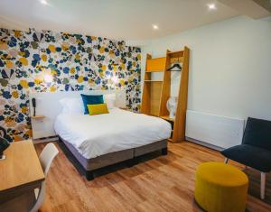 Mayrena Hotel Restaurant - Dining Options at the Hotel