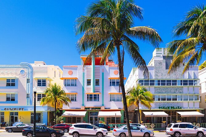 Miami Art Deco, Glamour, Vice & Secrets With Tropical Cocktail - Accessibility and Logistics of the Tour