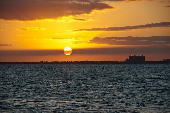 Miami Skyline Champagne Cruise - Preparing for Your Champagne Cruise