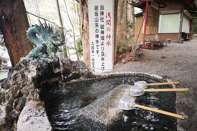 Mount Fuji Full Day Tour Form Tokyo Lake Kawaguchi & Yamanaka - Visiting Yamanaka Lake