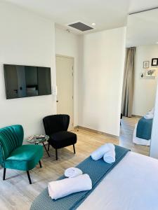 PARADISE Earth & Sea - The Sum Up