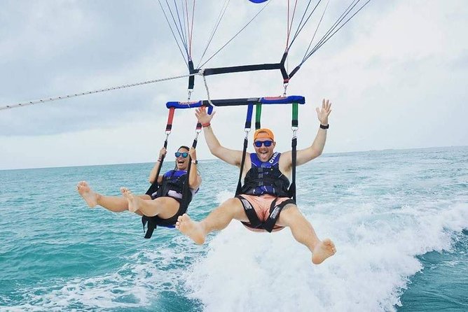 Parasailing at Smathers Beach in Key West - Flexibility in Scheduling and Group Size