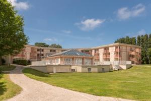 Pierre & Vacances Residence The Gardens of the Opal Coast - Tips for a Memorable Stay