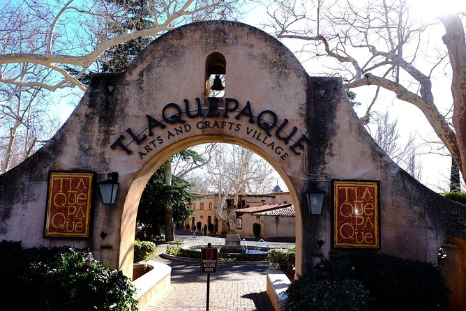PRIVATE Sedona Scenic Full-Day in Luxury SUV Tour - Accessibility and Participation Requirements