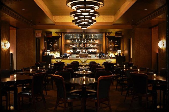 Private Speakeasy Pub Crawl in Chicago With Local Historian - Sip on Prohibition-Era Cocktails