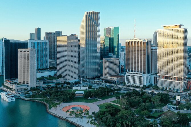 Private Transfer Miami Airport MIA or Port to Miami Hotel / Beach - Why Choose a Private Transfer in Miami