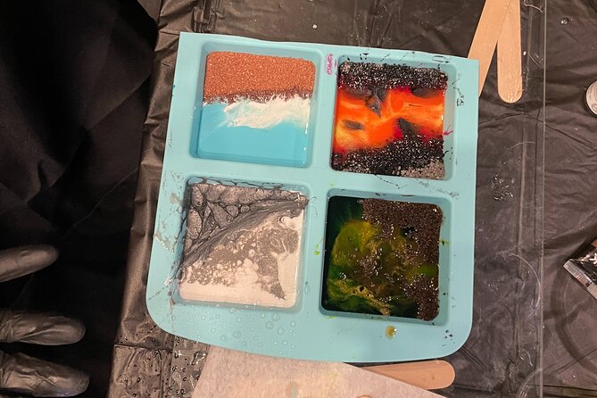Resin Artwork in a Nolita Artists Studio - How to Prepare for Your Resin Art Class