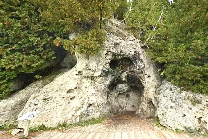 Scenic Mackinac Island: A Self-Guided Cycling Audio Tour - Flexible Booking and Cancellation Policies
