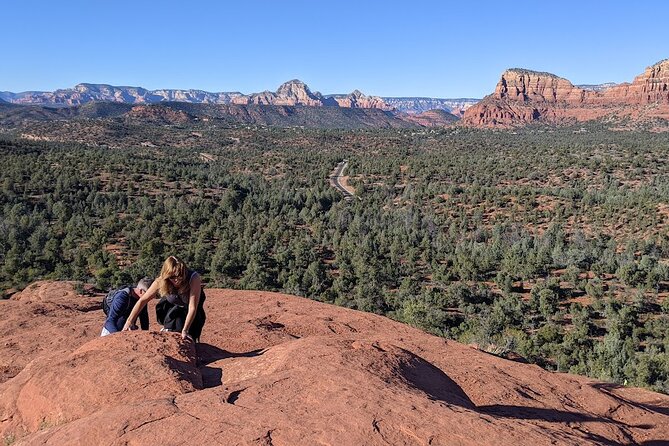 Sedona Day Trip From Phoenix - Discovering Tlaquepaque Arts and Crafts Village